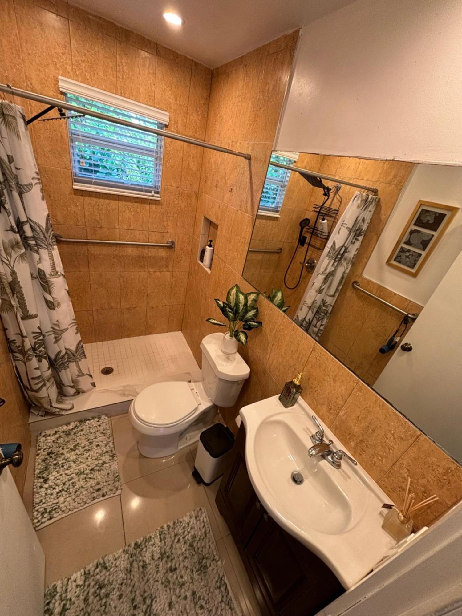Deluxe Room In Best Location Miami In A 2 Bedrooms Unit - Parking, Laundry And Luggage Storage Ngoại thất bức ảnh